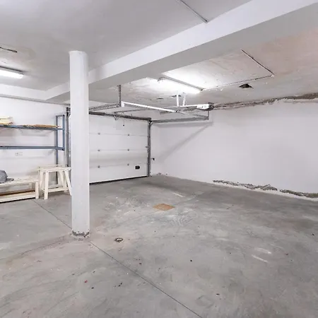 3 Bedroom In El Duque