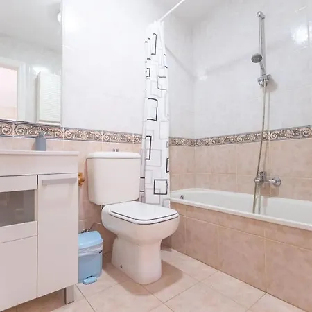 别墅 3 Bedroom In El Duque *