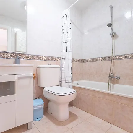 Villa 3 Bedroom In El Duque Costa Adeje (Tenerife)