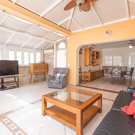 3 Bedroom In El Duque * 아데제